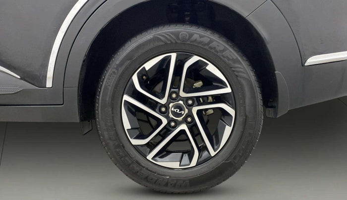 2025 KIA CARENS  PRESTIGE PLUS 1.5 TURBO PETROL DCT 7 STR, Petrol, Automatic, 27,414 km, Left Rear Wheel