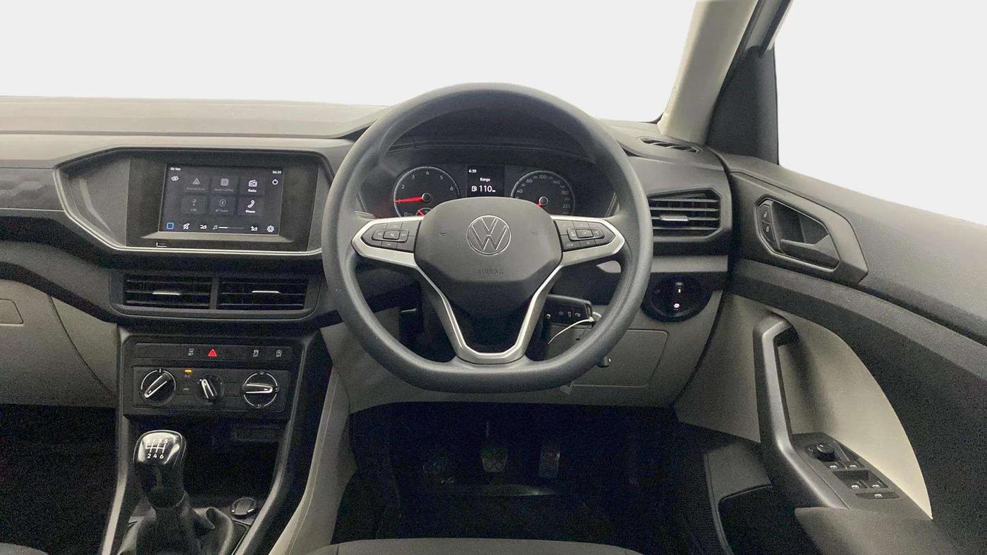 2024 Volkswagen TAIGUN COMFORTLINE 1.0 TSI MT, Petrol, Manual, 10,143 km, Steering Wheel Close Up