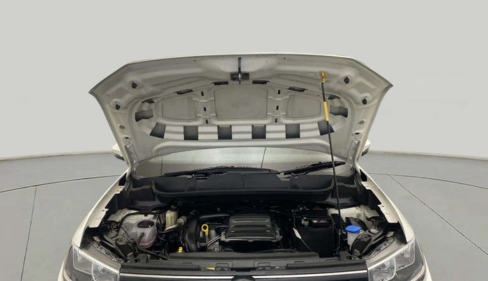 2024 Volkswagen TAIGUN COMFORTLINE 1.0 TSI MT, Petrol, Manual, 9,999 km, Open Bonet