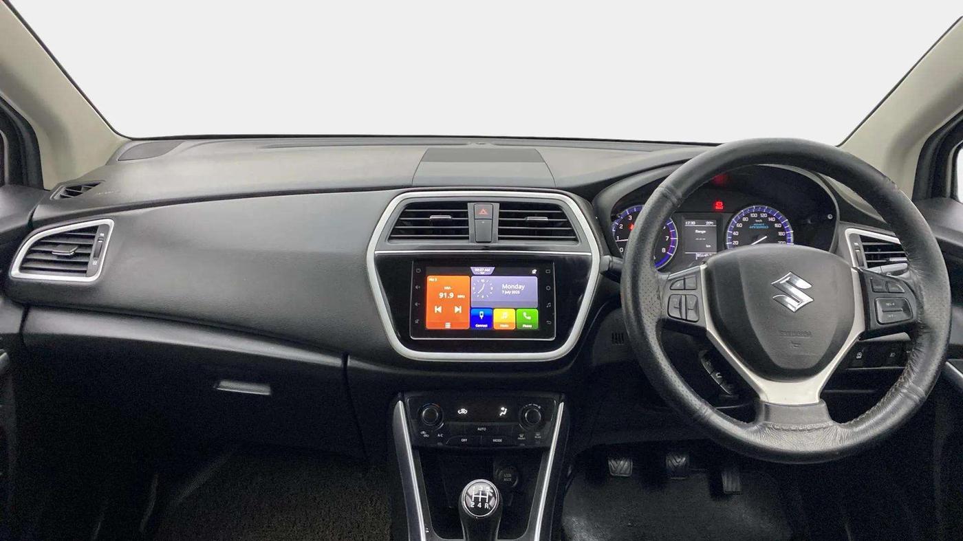 2020 Maruti S Cross ZETA 1.5, Petrol, Manual, 53,318 km, Dashboard