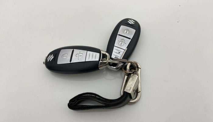 2020 Maruti S Cross ZETA 1.5, Petrol, Manual, 53,318 km, Key Close Up