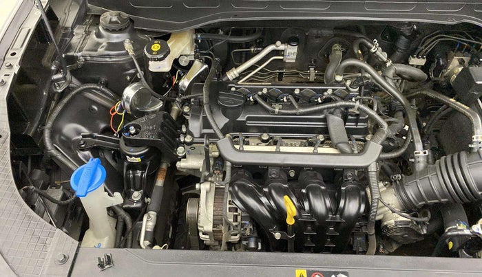 2022 Hyundai VENUE SX 1.2 PETROL, Petrol, Manual, 22,929 km, Engine View - Right