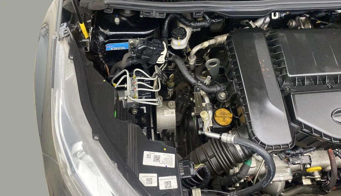 2023 Tata NEXON XZA PLUS LUX SUNROOF DARK DIESEL, Diesel, Automatic, 28,965 km, Engine View - Right