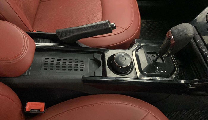 2023 Tata NEXON XZA PLUS LUX SUNROOF DARK DIESEL, Diesel, Automatic, 28,965 km, Gear Lever