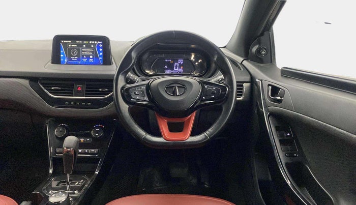 2023 Tata NEXON XZA PLUS LUX SUNROOF DARK DIESEL, Diesel, Automatic, 28,965 km, Steering Wheel Close Up