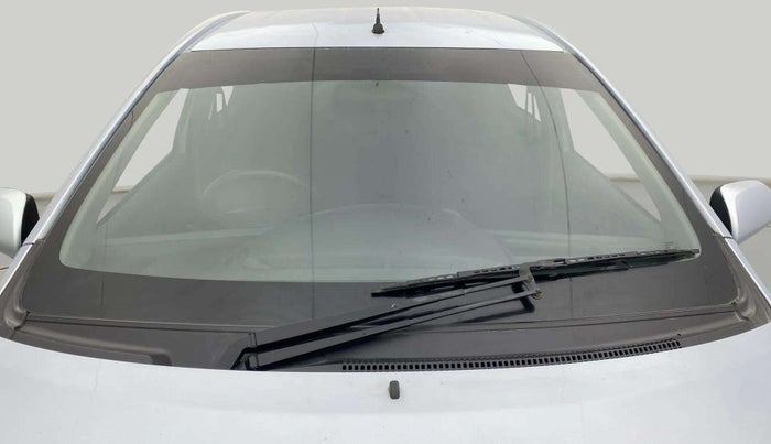 2012 Toyota Etios G, Petrol, Manual, 65,705 km, Front Windshield