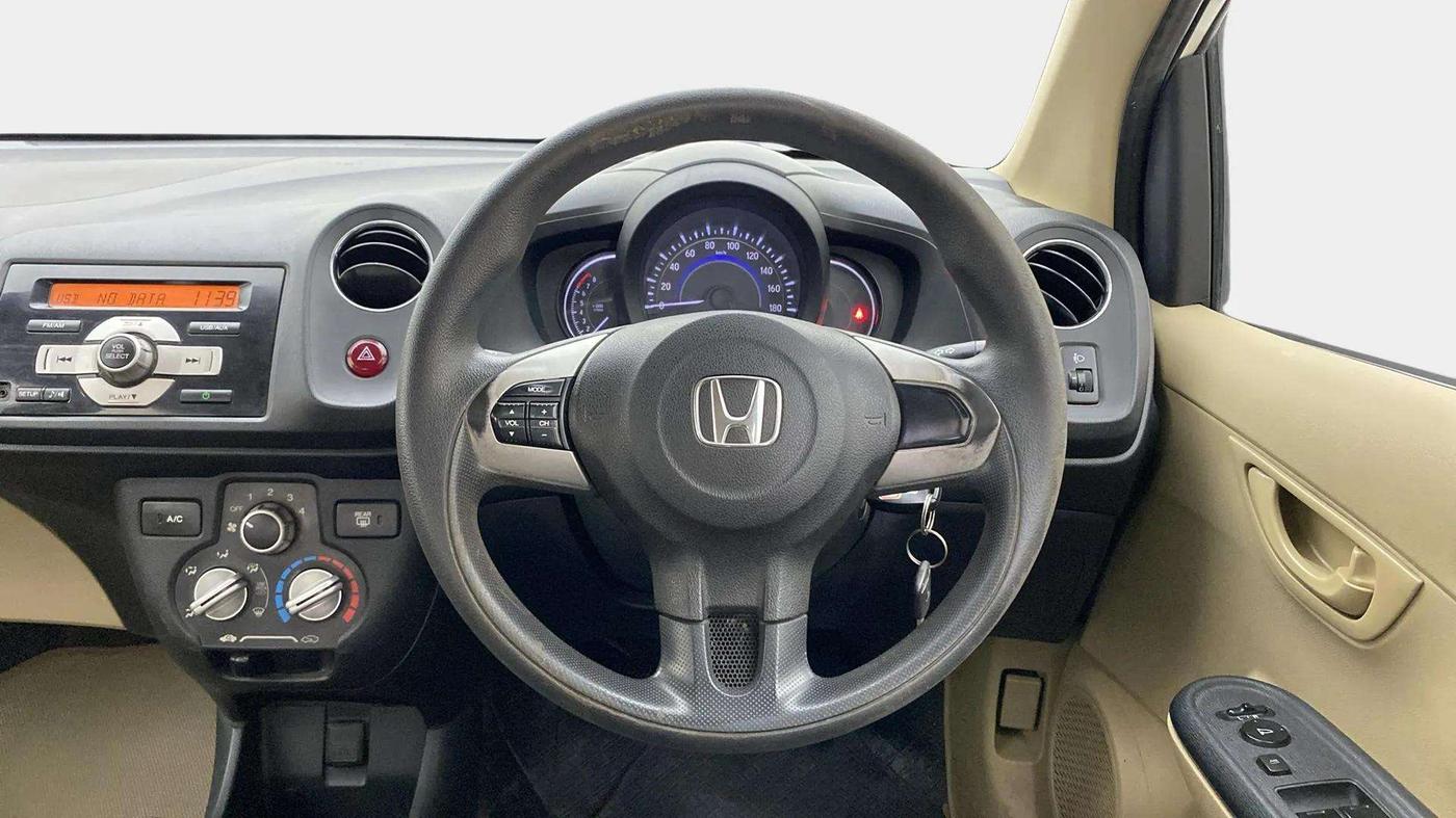2014 Honda Brio S MT, Petrol, Manual, 64,374 km, Steering Wheel Close Up