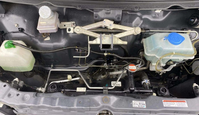 2024 Maruti Eeco 5 STR AC CNG, CNG, Manual, 35,795 km, Engine View