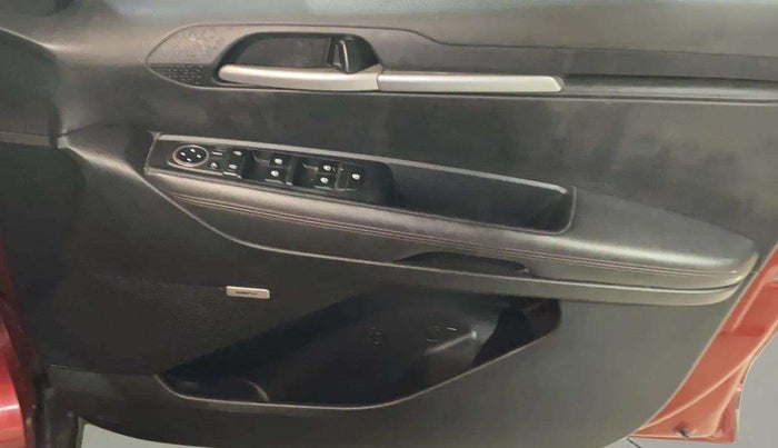 2020 KIA SONET GTX PLUS 1.0 DCT DUAL TONE, Petrol, Automatic, 14,472 km, Driver Side Door Panels Control