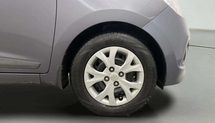 2014 Hyundai Grand i10 SPORTZ 1.2 KAPPA VTVT, Petrol, Manual, 37,254 km, Right Front Wheel
