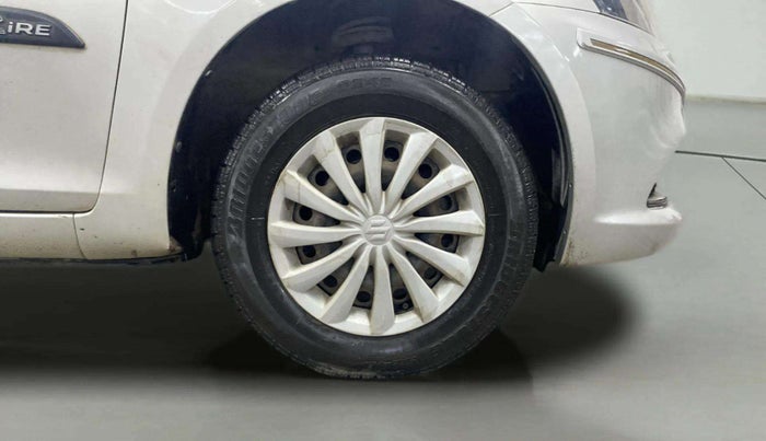 2016 Maruti Swift Dzire VXI, CNG, Manual, 91,055 km, Right Front Wheel