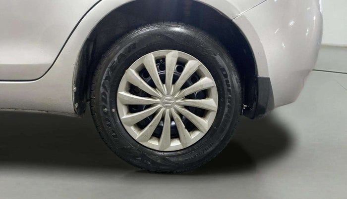 2016 Maruti Swift Dzire VXI, CNG, Manual, 91,055 km, Left Rear Wheel