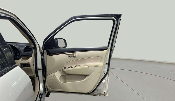 2016 Maruti Swift Dzire VXI, CNG, Manual, 91,055 km, RHS Front Door