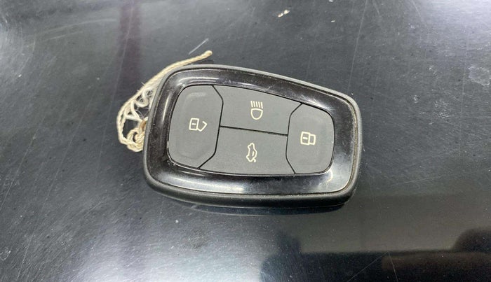 2022 Tata NEXON XZ PLUS (HS) PETROL DARK EDITION, Petrol, Manual, 5,955 km, Key Close Up