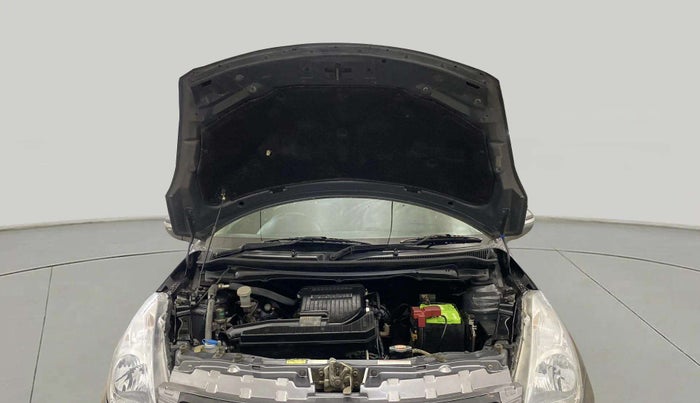 2015 Maruti Swift VXI, Petrol, Manual, 50,033 km, Open Bonet