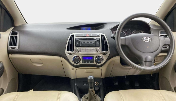 2012 Hyundai i20 MAGNA 1.2, Petrol, Manual, 77,419 km, Dashboard