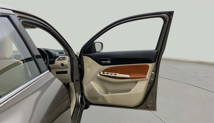2017 Maruti Dzire ZXI, Petrol, Manual, 1,00,368 km, RHS Front Door