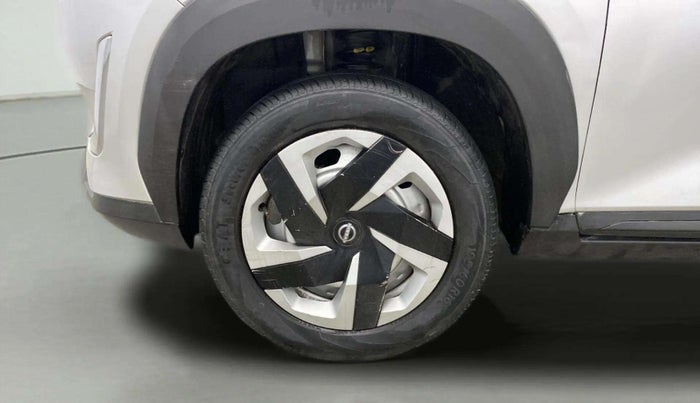 2022 Nissan MAGNITE XE, Petrol, Manual, 56,237 km, Left Front Wheel