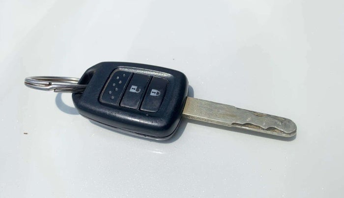 2015 Honda City 1.5L I-VTEC V MT, Petrol, Manual, 98,439 km, Key Close Up