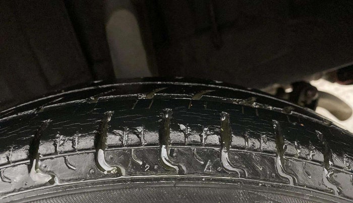 2018 Renault Kwid RXT 1.0, Petrol, Manual, 48,574 km, Left Rear Tyre Tread