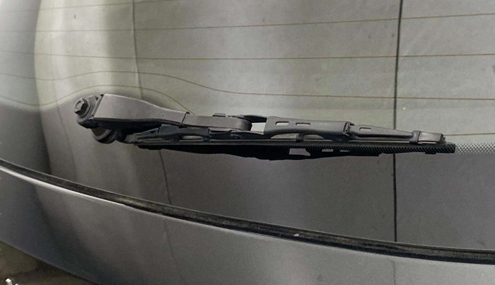 2021 Skoda KUSHAQ STYLE 1.0L TSI AT, Petrol, Automatic, 54,778 km, Rear Windshield