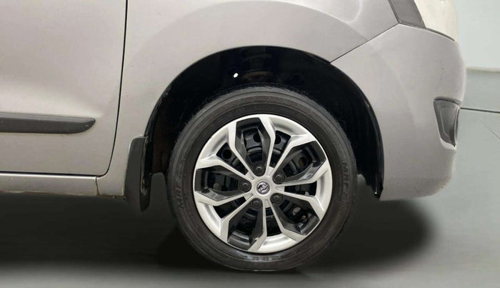 2016 Maruti Wagon R 1.0 VXI, Petrol, Manual, 82,775 km, Right Front Wheel