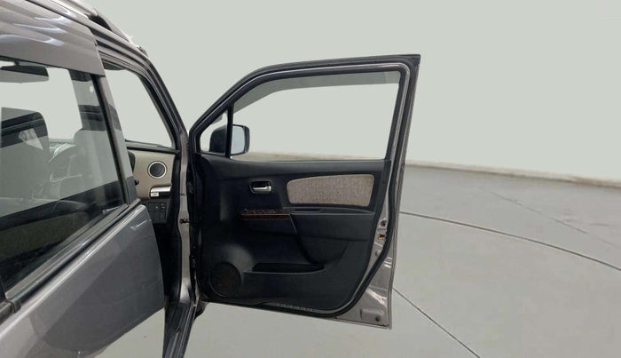 2016 Maruti Wagon R 1.0 VXI, Petrol, Manual, 82,775 km, RHS Front Door