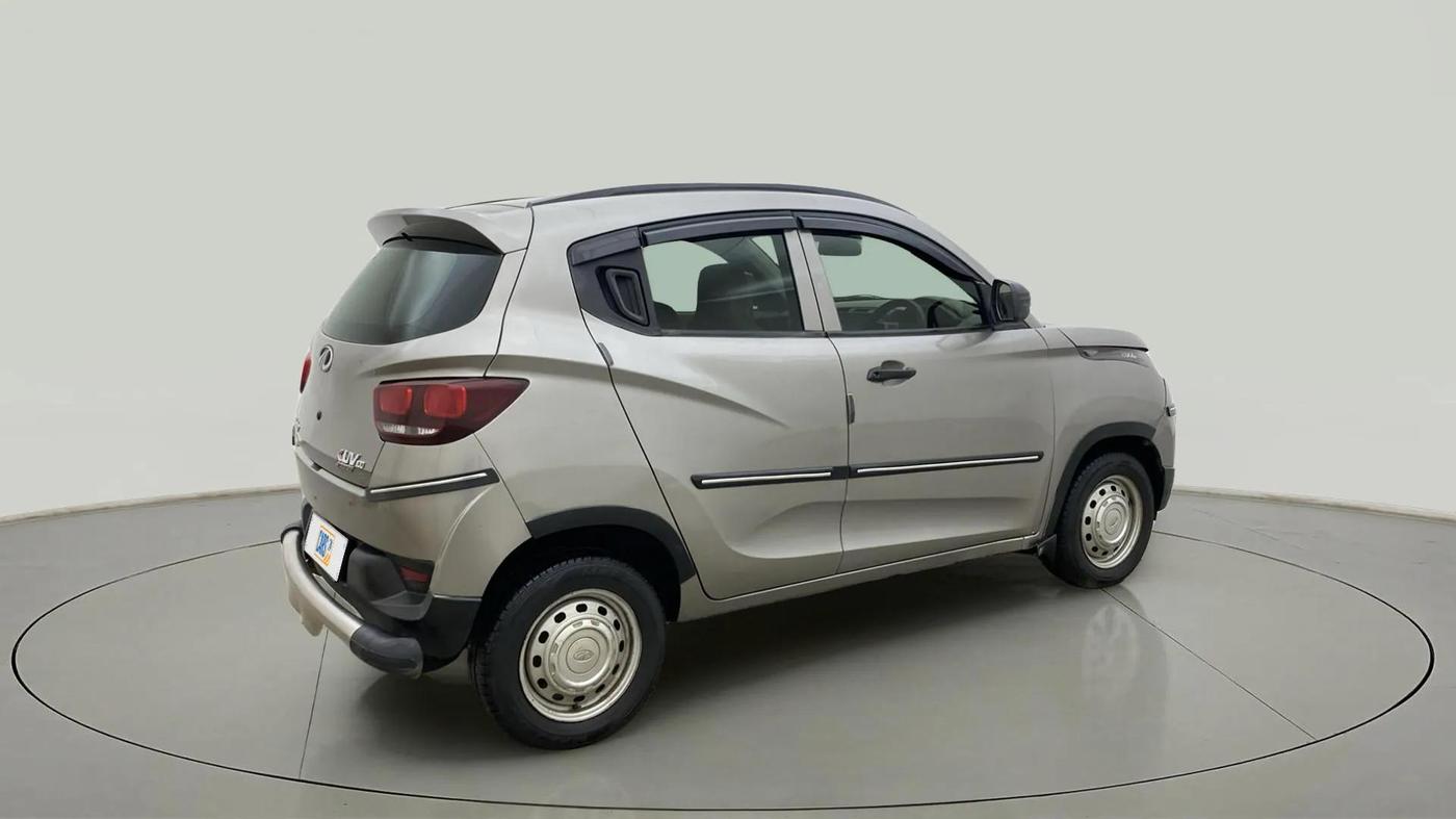 2017 Mahindra Kuv100 K2 D 6 STR, Diesel, Manual, 41,605 km, Right Back Diagonal