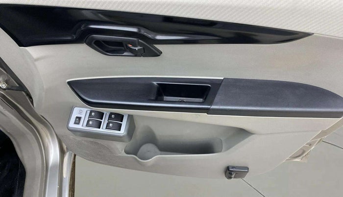 2017 Mahindra Kuv100 K2 D 6 STR, Diesel, Manual, 41,416 km, Driver Side Door Panels Control
