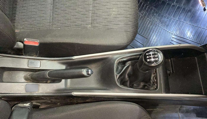 2018 Maruti Baleno DELTA PETROL 1.2, Petrol, Manual, 60,543 km, Gear Lever