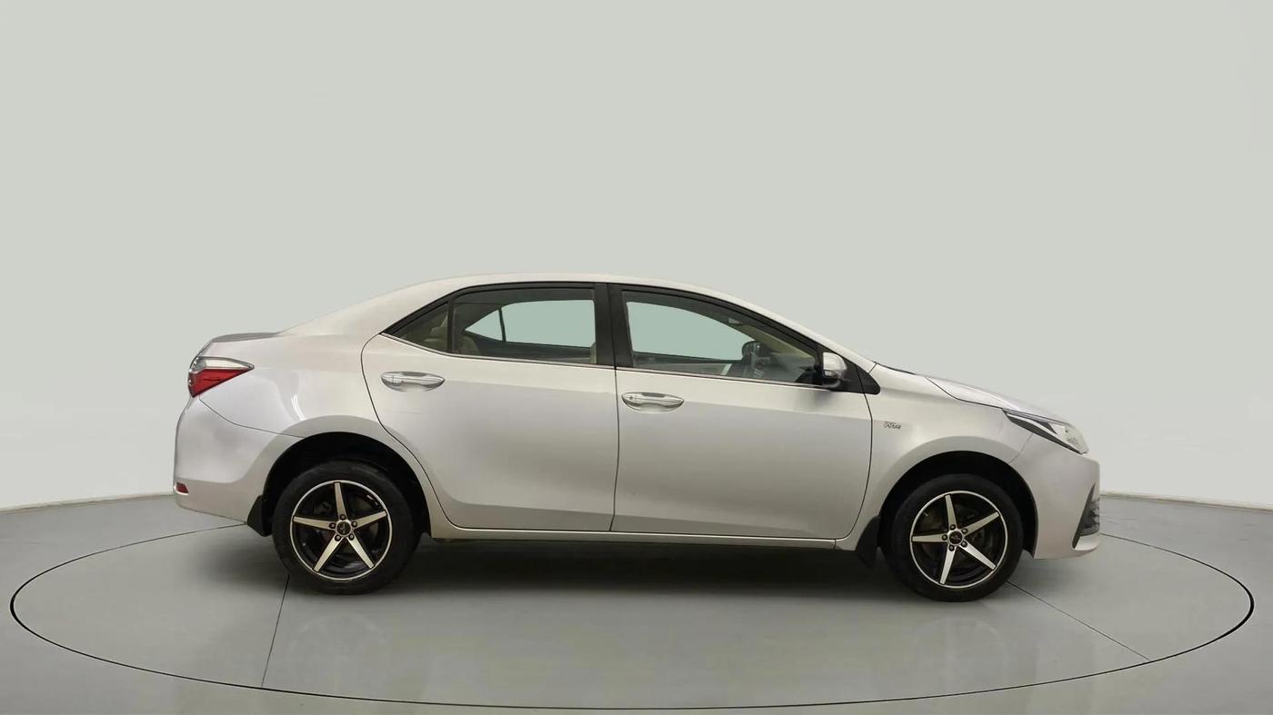 2018 Toyota Corolla Altis G PETROL, Petrol, Manual, 94,710 km, Right Side View