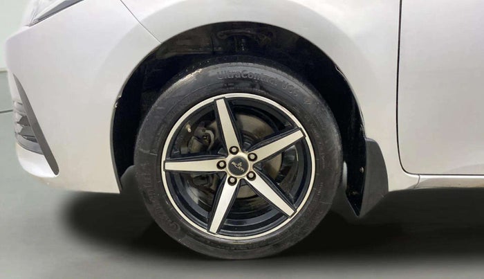 2018 Toyota Corolla Altis G PETROL, Petrol, Manual, 94,710 km, Left Front Wheel