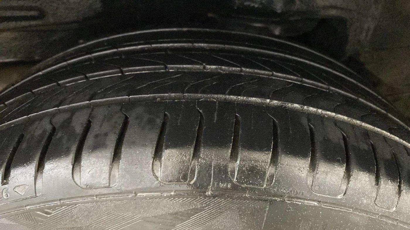 2018 Toyota Corolla Altis G PETROL, Petrol, Manual, 94,710 km, Right Rear Tyre Tread