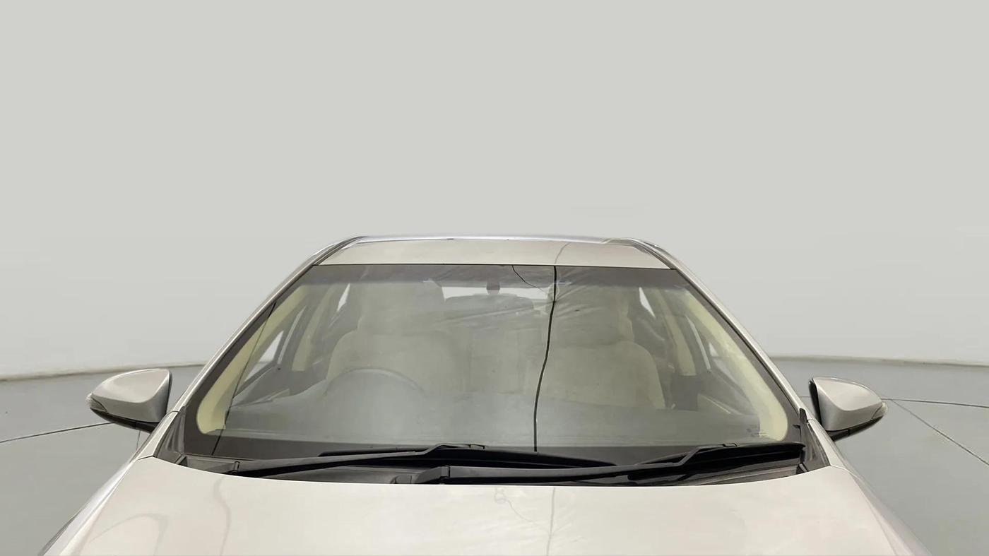 2018 Toyota Corolla Altis G PETROL, Petrol, Manual, 94,710 km, Front Windshield