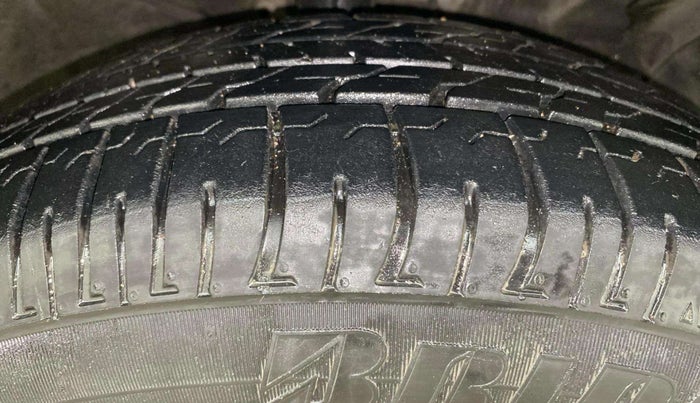 2019 Hyundai Creta E PLUS 1.4 DIESEL, Diesel, Manual, 1,08,262 km, Right Front Tyre Tread
