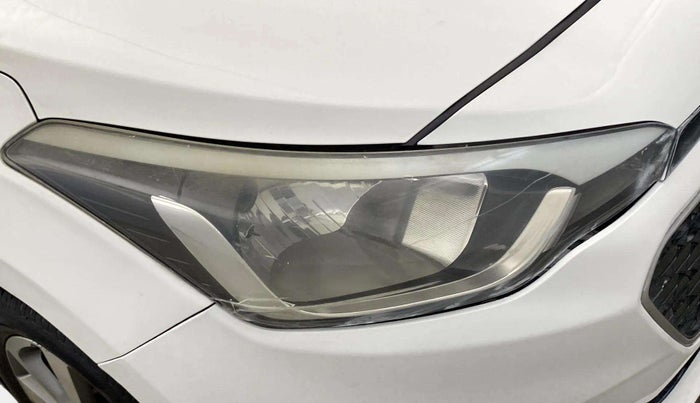 2015 Hyundai Elite i20 ASTA 1.2, Petrol, Manual, 75,060 km, Right headlight - < 2 inches,no. = 2