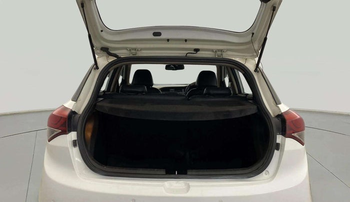 2015 Hyundai Elite i20 ASTA 1.2, Petrol, Manual, 75,060 km, Boot Open Zoomed View
