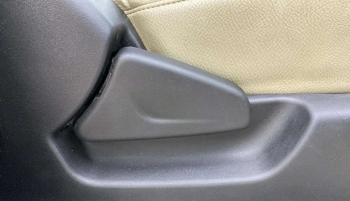2019 Datsun Redi Go A, Petrol, Manual, 49,016 km, Driver Side Adjustment Panel