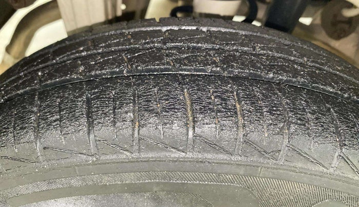 2019 Maruti Alto VXI, Petrol, Manual, 43,048 km, Right Rear Tyre Tread