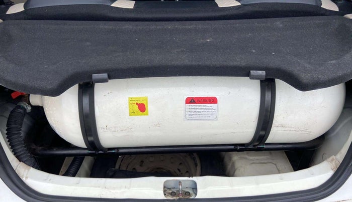 2022 Hyundai NEW SANTRO SPORTZ EXECUTIVE MT CNG, CNG, Manual, 91,530 km, Boot Inside