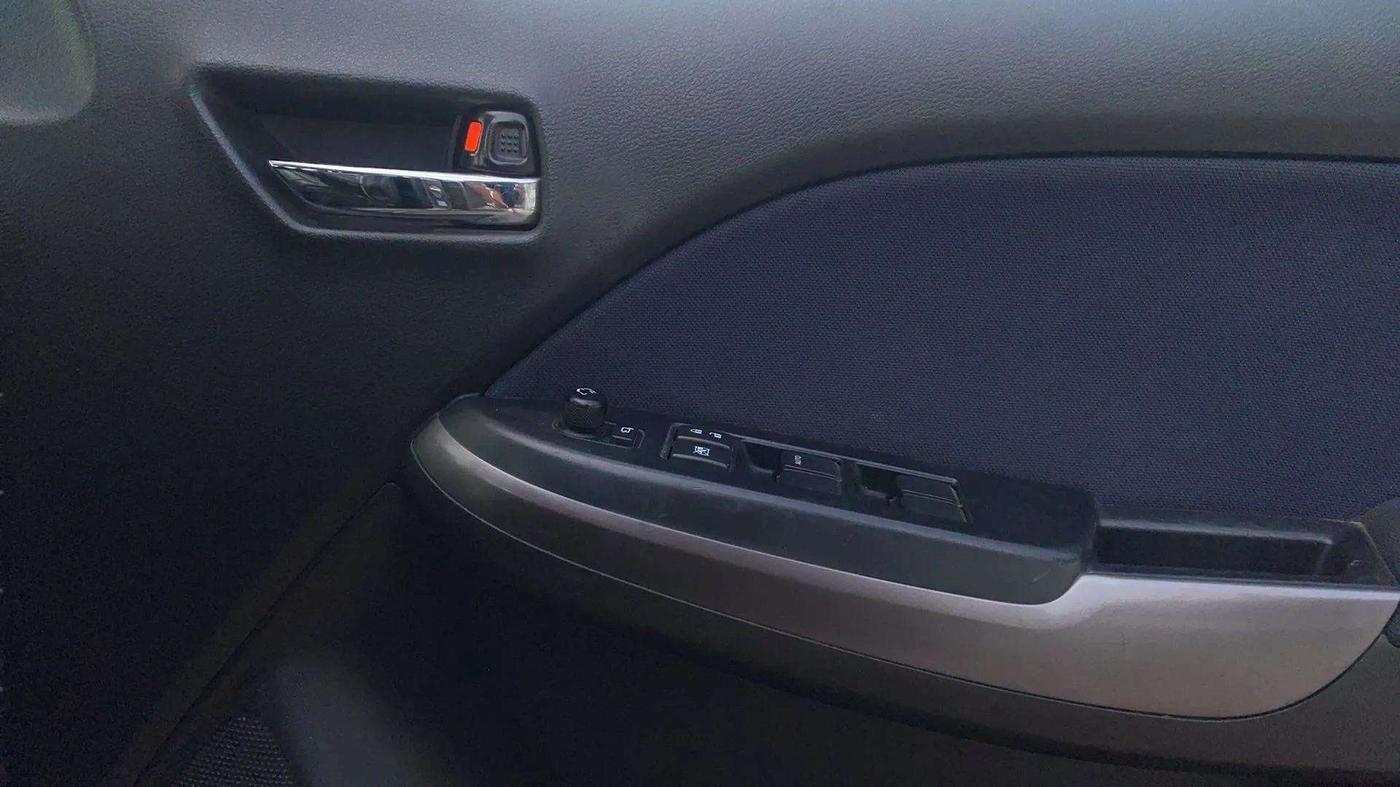 2019 Toyota Glanza G, Petrol, Manual, 50,178 km, Driver Side Door Panels Control