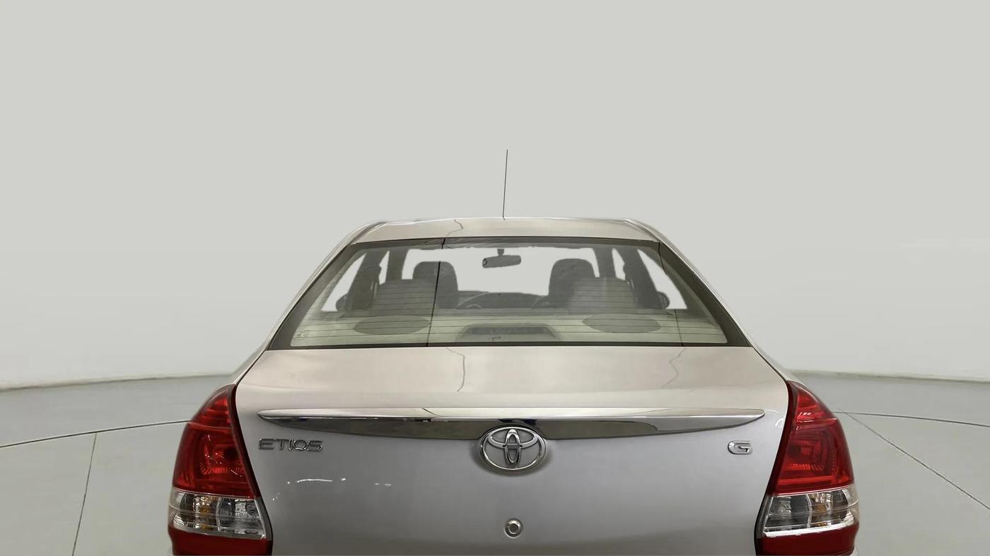 2015 Toyota Etios G, Petrol, Manual, 25,021 km, Rear Windshield