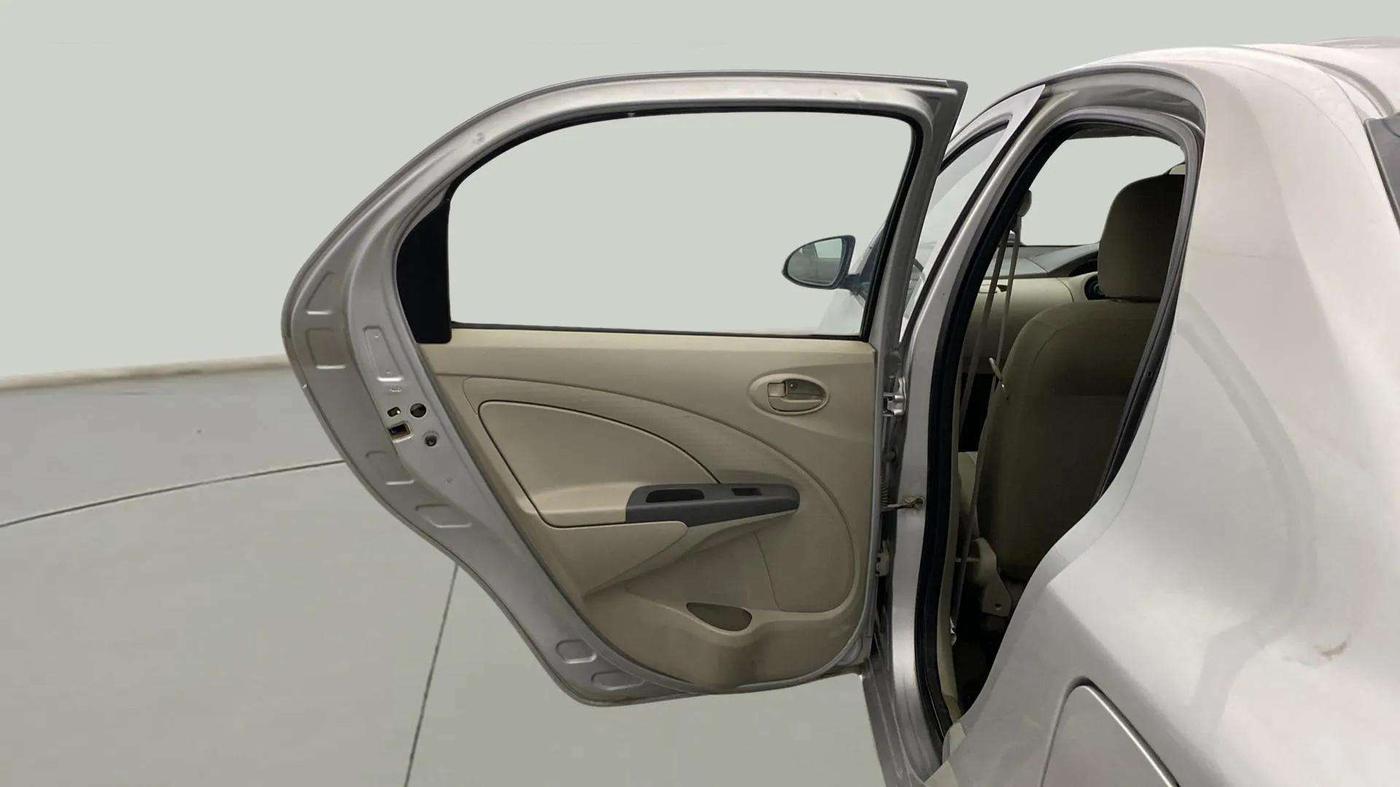 2015 Toyota Etios G, Petrol, Manual, 25,021 km, LHS Rear Door