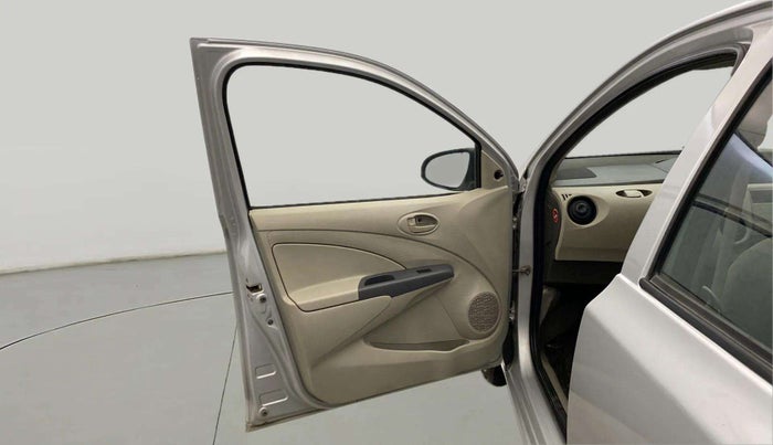 2015 Toyota Etios G, Petrol, Manual, 25,021 km, LHS Front Door