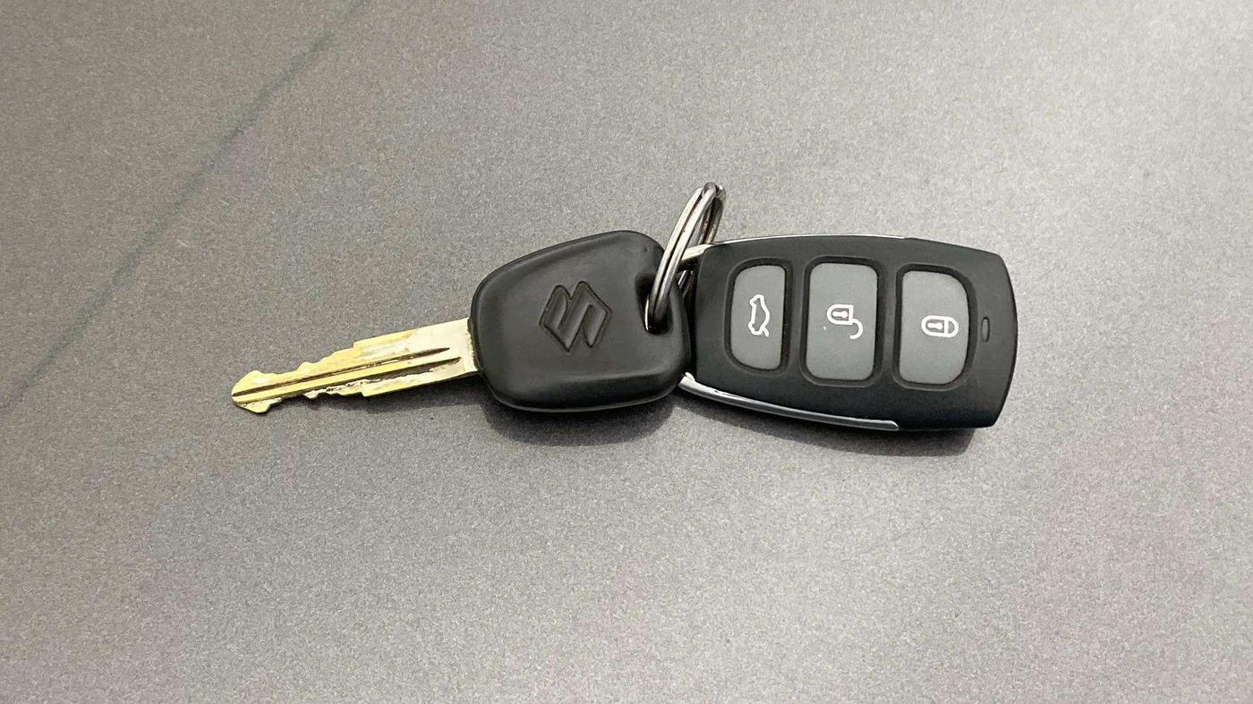 2018 Maruti Alto K10 VXI, Petrol, Manual, 38,040 km, Key Close Up