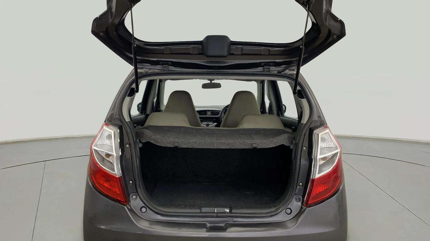 2018 Maruti Alto K10 VXI, Petrol, Manual, 38,040 km, Boot Inside