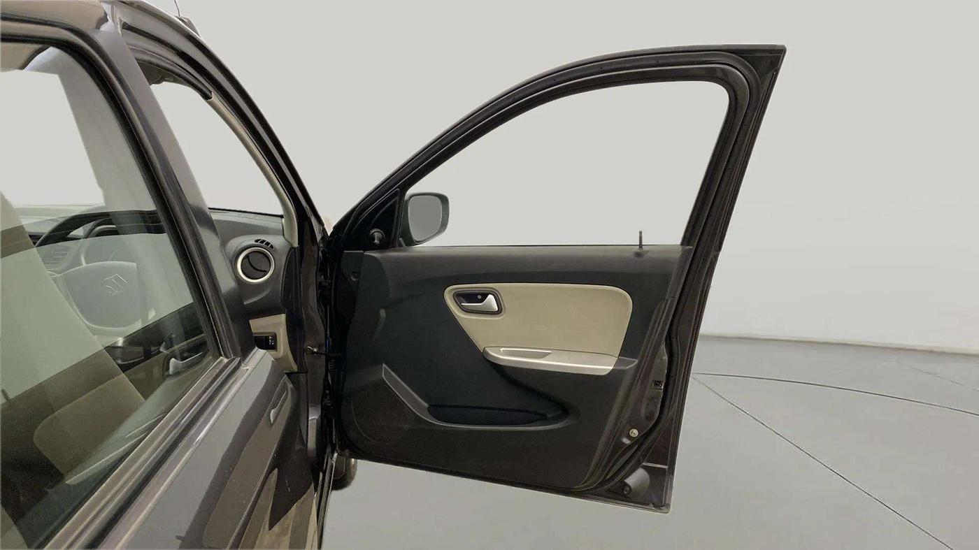 2018 Maruti Alto K10 VXI, Petrol, Manual, 38,040 km, RHS Front Door