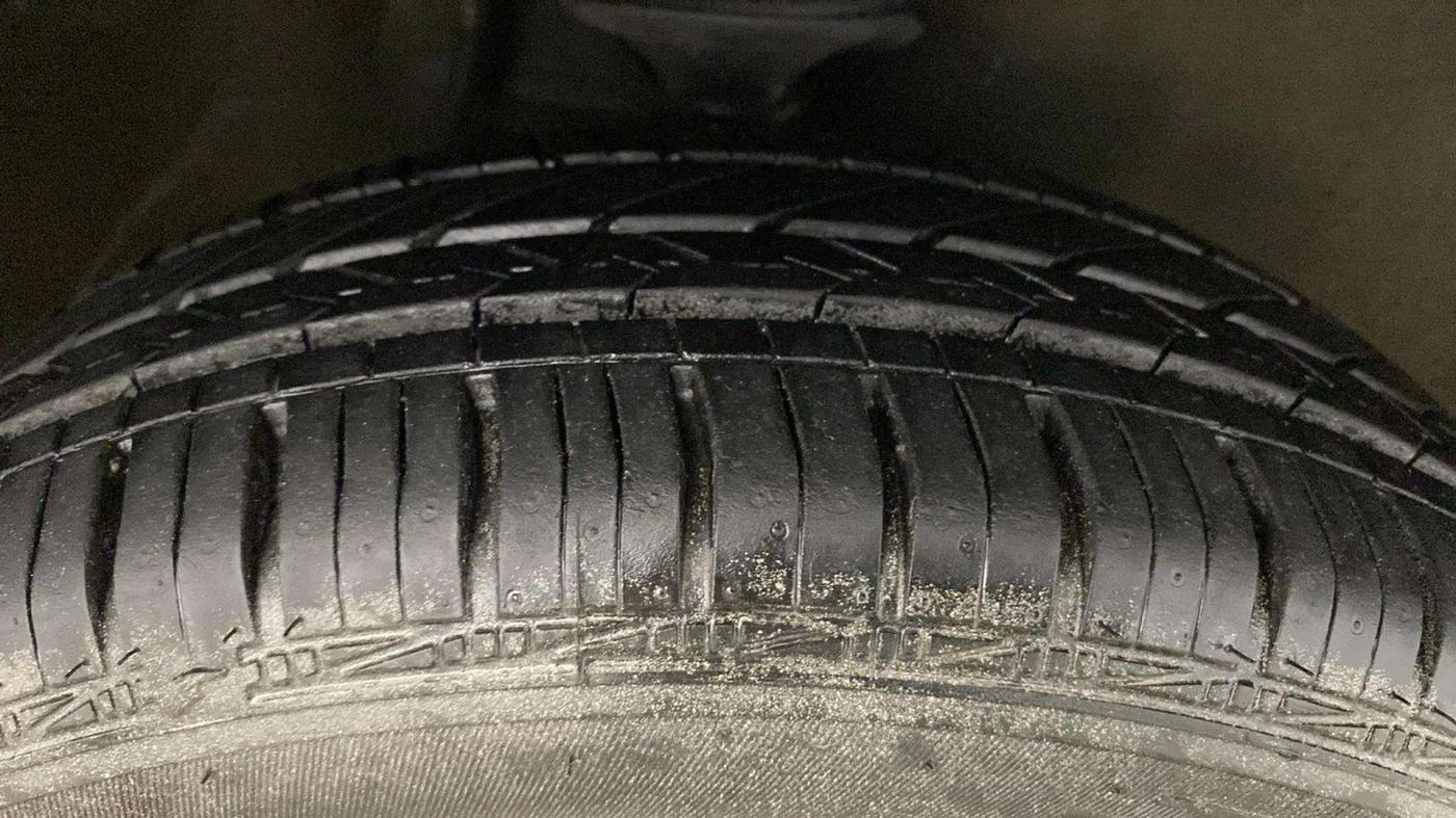2018 Maruti Alto K10 VXI, Petrol, Manual, 38,040 km, Right Front Tyre Tread