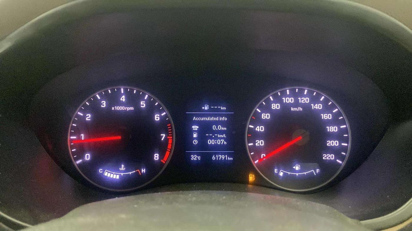 2020 Hyundai Elite i20 ASTA 1.2 (O), Petrol, Manual, 61,837 km, Odometer Image