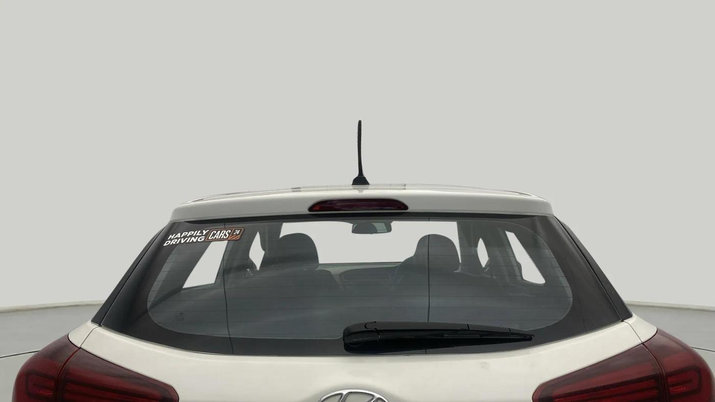 2020 Hyundai Elite i20 ASTA 1.2 (O), Petrol, Manual, 61,837 km, Rear Windshield